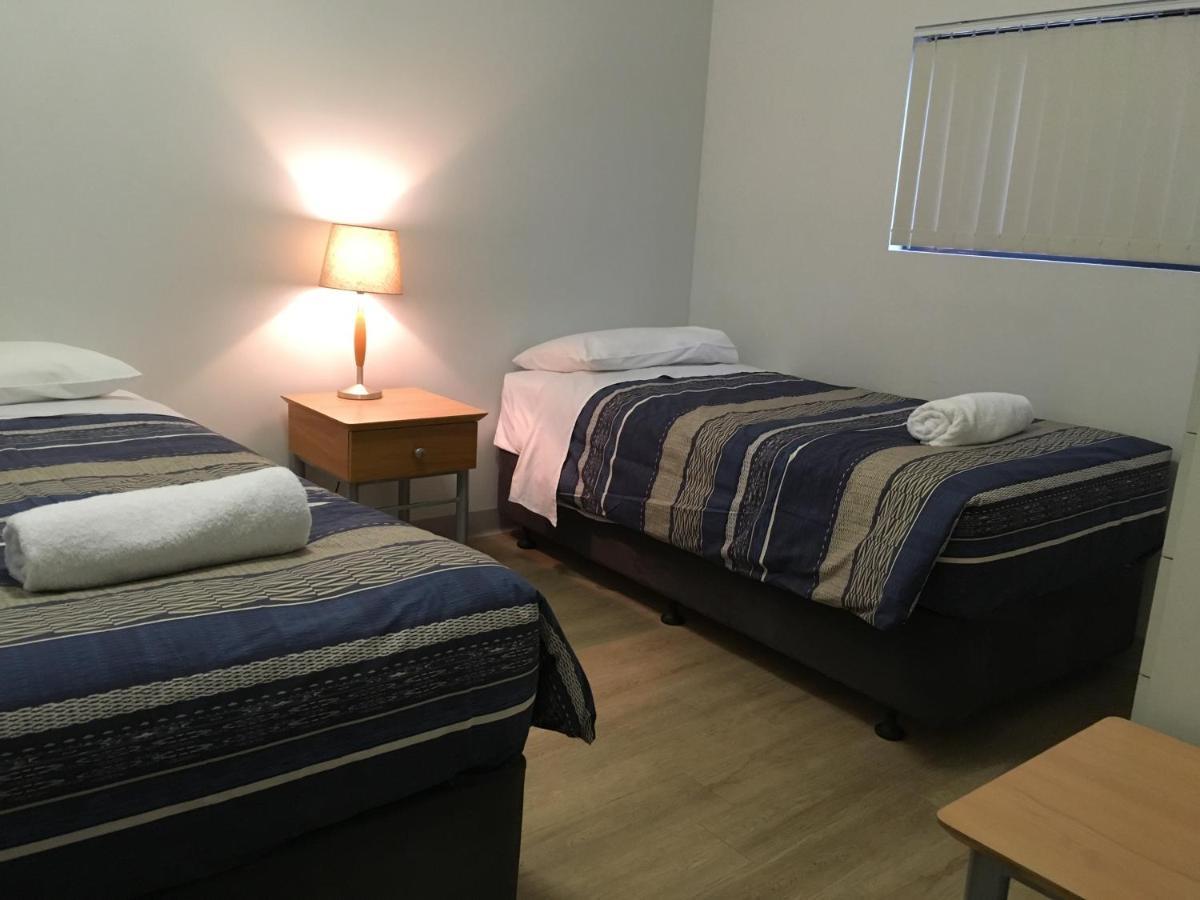 Mandurah Ocean Marina Chalets מראה חיצוני תמונה