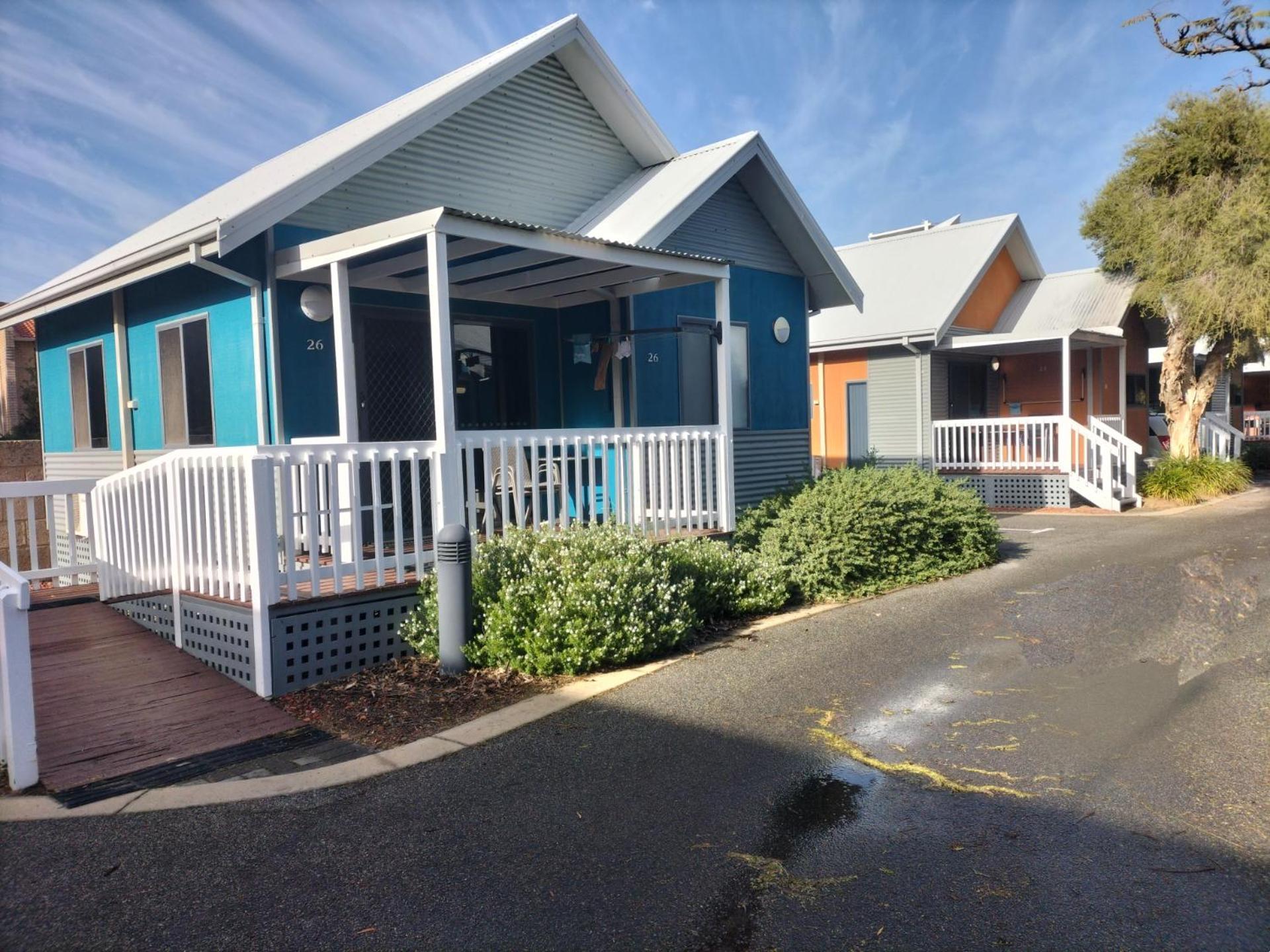 Mandurah Ocean Marina Chalets מראה חיצוני תמונה