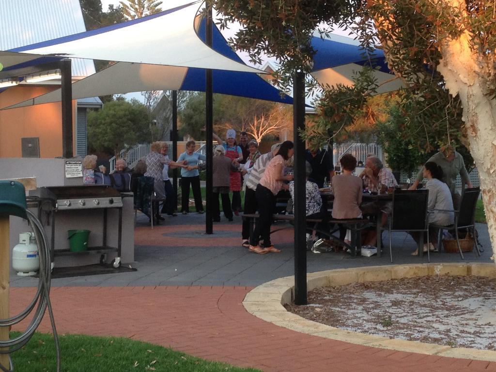 Mandurah Ocean Marina Chalets מראה חיצוני תמונה
