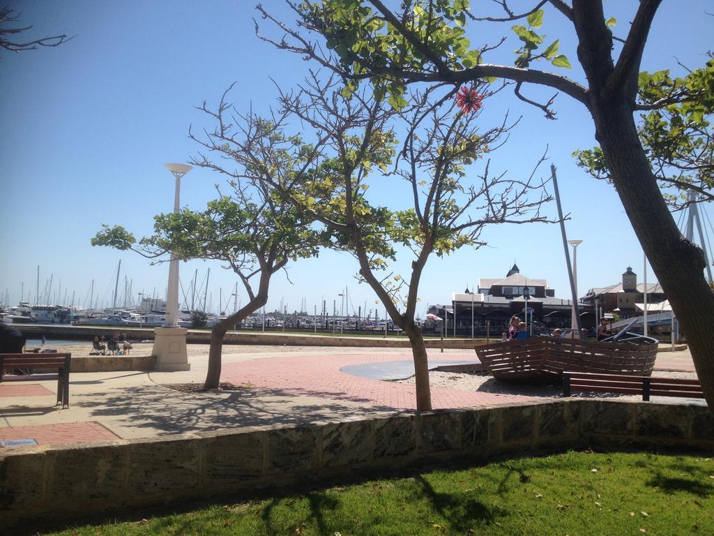 Mandurah Ocean Marina Chalets מראה חיצוני תמונה