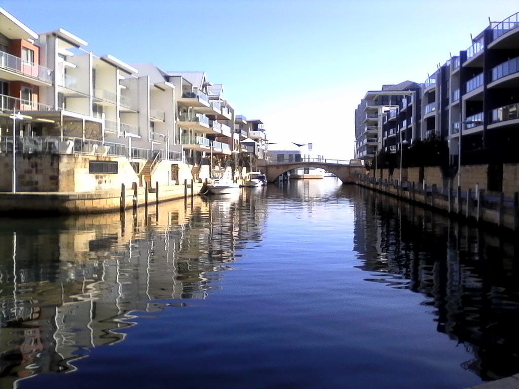 Mandurah Ocean Marina Chalets מראה חיצוני תמונה