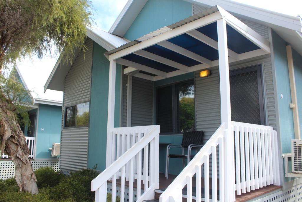 Mandurah Ocean Marina Chalets מראה חיצוני תמונה