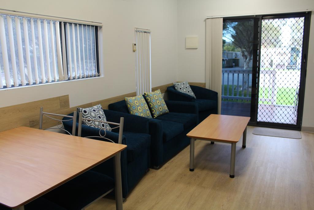 Mandurah Ocean Marina Chalets מראה חיצוני תמונה